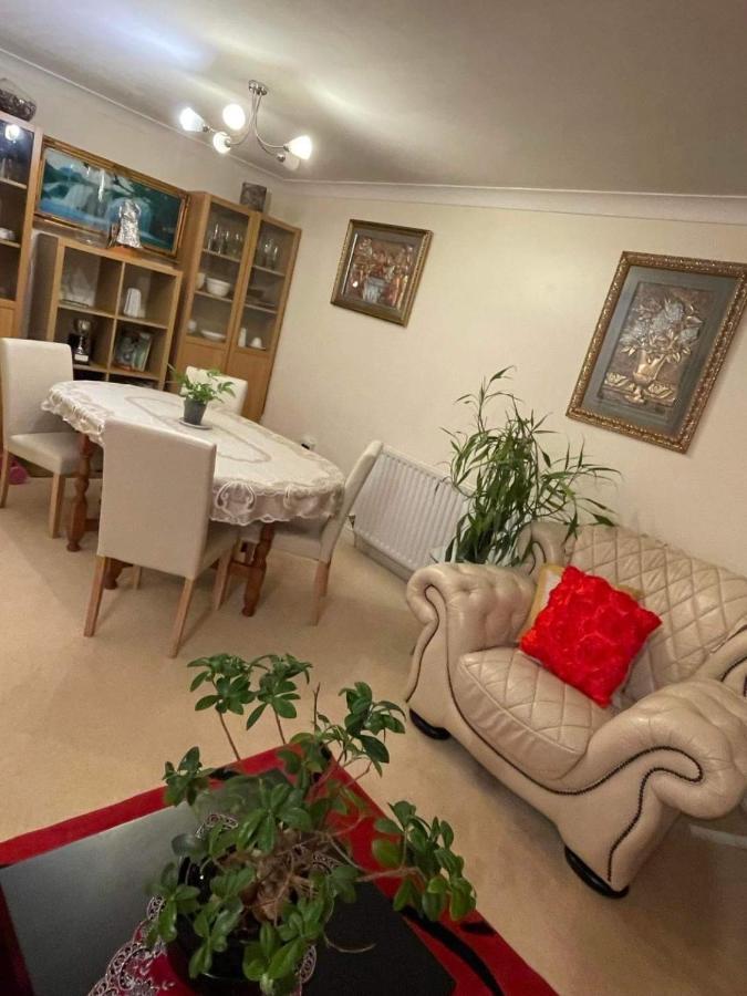 Cozy Homestay Croydon Ngoại thất bức ảnh